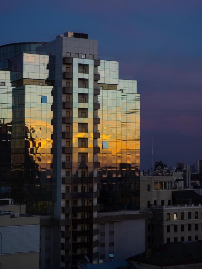 11 Mirrors Design Hotel Kiev Exteriör bild