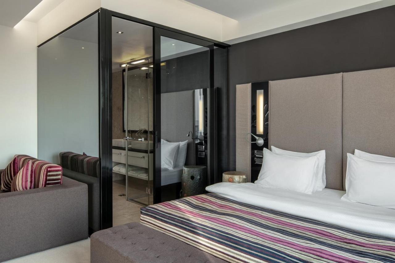 11 Mirrors Design Hotel Kiev Exteriör bild
